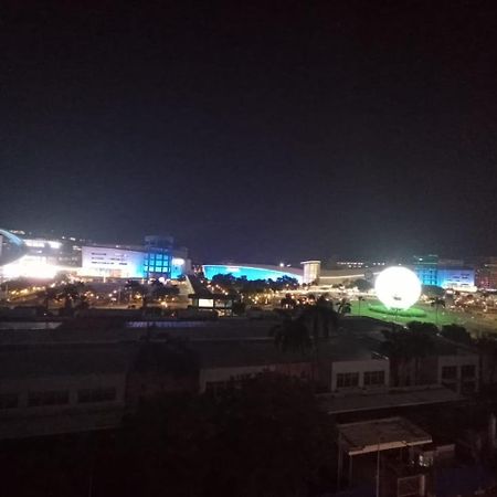 Sea Residences Moa Pasay City - Myra Condotel Kültér fotó